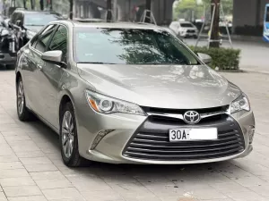 Toyota Camry XLE 2014 - Bán xe Toyota Camry XLE xuất Mỹ 2014 đăng ký 2015 đi 46.000 Mile chuẩn zin 