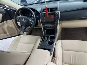 Toyota Camry XLE 2014 - Bán xe Toyota Camry XLE xuất Mỹ 2014 đăng ký 2015 đi 46.000 Mile chuẩn zin 