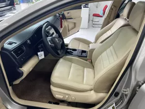 Toyota Camry XLE 2014 - Bán xe Toyota Camry XLE xuất Mỹ 2014 đăng ký 2015 đi 46.000 Mile chuẩn zin 