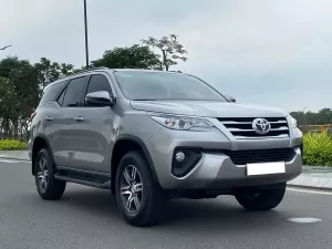 Toyota Fortuner 2.4G 4x2 MT 2020 - Cần bán Toyota Fortuner 2.4G 4x2 MT đời 2020, màu bạc, nhập khẩu chính hãng