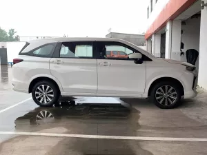 Toyota Avanza Premio số sàn 2024 - Cần bán lại xe Toyota Avanza Premio số sàn đời 2024, màu trắng, giá tốt nhất thị trường