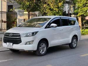 Toyota Innova 2018 - Innova 2018E MT, xe đẹp xuất sắc cho các bác về khởi nghiệp. 