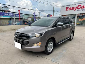 Toyota Innova 2.0E 2020 - Bán Toyota Innova 2.0E đời 2020, màu xám, giá tốt