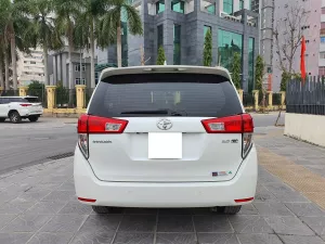 Toyota Innova 2.0V 2020 - Bán xe Toyota Innova 2.0V đời 2020, màu trắng, giá tốt