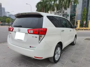 Toyota Innova 2.0V 2020 - Bán xe Toyota Innova 2.0V đời 2020, màu trắng, giá tốt