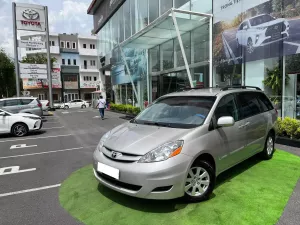 Toyota Sienna 3.5 V6 4WD 2009 - Bán Toyota Sienna 3.5 V6 4WD năm 2009, màu bạc, nhập khẩu nguyên chiếc, 399tr