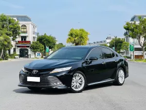 Toyota Camry 2.5Q 2021 - Bán ô tô Toyota Camry 2.5Q đời 2021, màu đen, nhập khẩu chính hãng, giá tốt