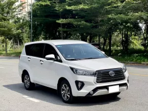 Toyota Innova 2.0E 2023 - Bán xe Toyota Innova 2.0E năm 2023, màu trắng giá cạnh tranh