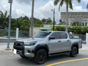 Toyota Hilux Adventure 4x4 2021 - Cần bán Toyota Hilux Adventure 4x4 đời 2021, màu bạc, nhập khẩu nguyên chiếc, giá tốt