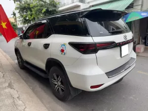 Toyota Fortuner 2.4G 4x2 MT 2020 - Bán xe Toyota Fortuner 2.4G 4x2 MT đời 2020, màu trắng