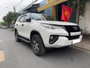 Toyota Fortuner 2.4G 4x2 MT 2020 - Bán xe Toyota Fortuner 2.4G 4x2 MT đời 2020, màu trắng