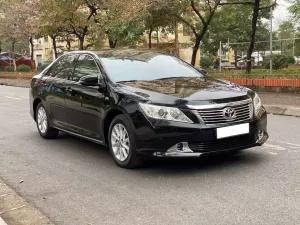 Toyota Camry 2.0E 2014 - Bán xe Toyota Camry 2.0E 2014, màu đen