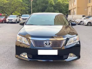 Toyota Camry 2.0E 2014 - Bán xe Toyota Camry 2.0E đời 2014, màu đen