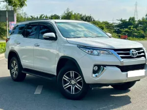 Toyota Fortuner 2.7V 4x2 AT 2018 - Cần bán Toyota Fortuner 2.7V 4x2 AT đời 2018, màu trắng, nhập khẩu chính hãng