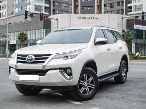 Toyota Fortuner 2.7V 4x2 AT 2020 - Bán Toyota Fortuner 2.7V 4x2 AT đời 2020, màu trắng, xe nhập, 798 triệu