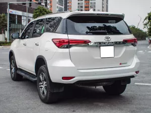 Toyota Fortuner 2.7V 4x2 AT 2020 - Bán Toyota Fortuner 2.7V 4x2 AT đời 2020, màu trắng, xe nhập, 798 triệu