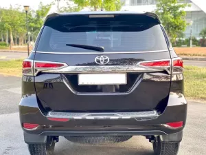 Toyota Fortuner 2.7V 4x2 AT 2019 - Bán xe Toyota Fortuner 2.7V 4x2 AT 2019, màu nâu, nhập khẩu nguyên chiếc, 739 triệu