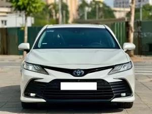 Toyota Camry 2.5Q 2023 - Bán xe Toyota Camry 2.5Q năm 2023, màu trắng, xe nhập