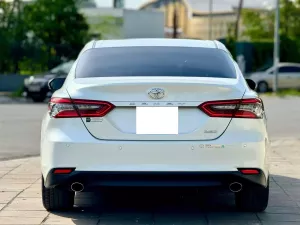 Toyota Camry 2.5Q 2023 - Bán xe Toyota Camry 2.5Q năm 2023, màu trắng, xe nhập