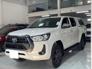 Toyota Hilux 2.4G 4x2 AT 2022 - Bán Toyota Hilux 2.4G 4x2 AT 2022, màu trắng, nhập khẩu, giá 639tr