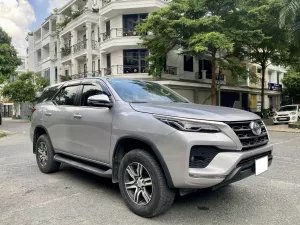 Toyota Fortuner 2.4G 4x2 MT 2023 - Bán Toyota Fortuner 2.4G 4x2 MT đời 2023, màu bạc