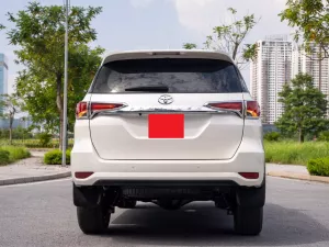 Toyota Fortuner 2.4G 4x2 AT 2020 - Cần bán xe Toyota Fortuner 2.4G 4x2 AT đời 2020, màu trắng, giá 870tr