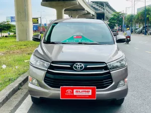 Toyota Innova 2018 - Bán xe Innova G số tự động sản xuất 2018 màu đồng, chất xe đẹp 