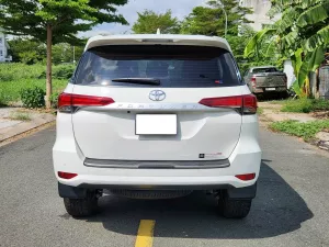 Toyota Fortuner 2.4G 4x2 MT 2024 - Bán ô tô Toyota Fortuner 2.4G 4x2 MT đời 2024, màu trắng