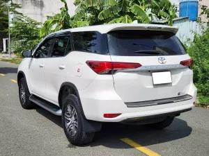 Toyota Fortuner 2.4G 4x2 MT 2024 - Bán ô tô Toyota Fortuner 2.4G 4x2 MT đời 2024, màu trắng