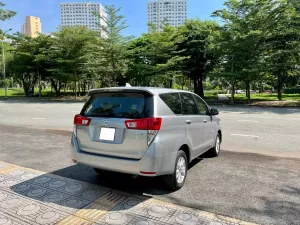 Toyota Innova 2.0E 2020 - Bán xe Toyota Innova 2.0E đời 2020, màu bạc, giá 475tr