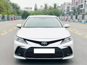 Toyota Camry 2.0Q 2024 - Cần bán Toyota Camry 2.0Q đời 2024, màu trắng, nhập khẩu chính hãng