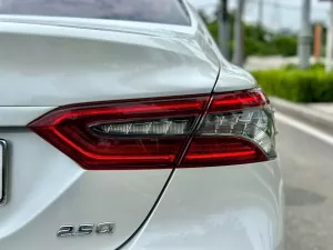 Toyota Camry 2.5Q 2022 - Bán Toyota Camry 2.5Q năm 2022, màu trắng, xe nhập