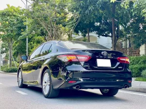 Toyota Camry 2.5Q 2021 - Cần bán xe Toyota Camry 2.5Q năm 2021, màu đen, xe nhập