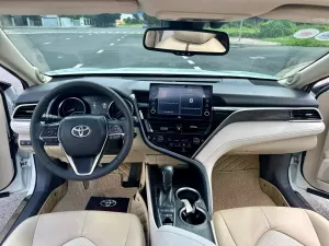 Toyota Camry 2.5Q 2023 - Bán Toyota Camry 2.5Q 2023, màu trắng, nhập khẩu