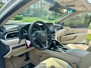 Toyota Camry 2.5Q 2023 - Bán Toyota Camry 2.5Q 2023, màu trắng, nhập khẩu