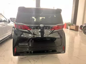 Toyota Alphard Executive Lounge 2025 - Giao ngay Toyota Alphard Executive Lounge sản xuất 2025 mới 100%