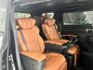 Toyota Alphard Executive Lounge 2025 - Giao ngay Toyota Alphard Executive Lounge sản xuất 2025 mới 100%