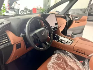 Toyota Alphard Executive Lounge 2025 - Giao ngay Toyota Alphard Executive Lounge sản xuất 2025 mới 100%