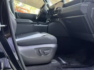 Toyota Land Cruiser Prado 2025 - XE CÓ NGAY Toyota Land Cruiser Prado NĂM 2025 Mới 100% 
