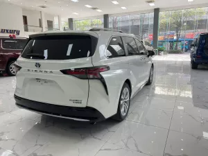 Toyota Sienna Limited 2020 - Bán ô tô Toyota Sienna Hybrid Limited Sản Xuất 2020 Một Chủ từ đầu 