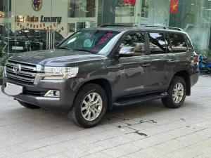 Toyota Land Cruiser 2020 - Toyota Land Cruser LC200 2020 Đẹp Xuất Sắc. Xe đi < 4v km zin đét Bao check bất kỳ đâu - Hỗ trợ các thủ tục sang tên  - 