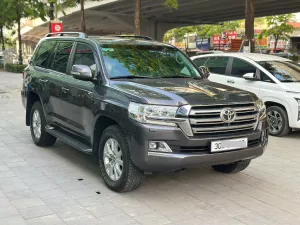 Toyota Land Cruiser 2020 - Toyota Land Cruser LC200 2020 Đẹp Xuất Sắc. Xe đi < 4v km zin đét Bao check bất kỳ đâu - Hỗ trợ các thủ tục sang tên  - 