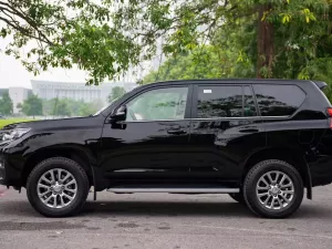 Toyota Land Cruiser Prado VX 2.7L 2020 - Bán ô tô Toyota Land Cruiser Prado VX 2.7L đời 2020, màu đen, nhập khẩu