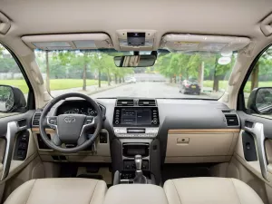 Toyota Land Cruiser Prado VX 2.7L 2020 - Bán ô tô Toyota Land Cruiser Prado VX 2.7L đời 2020, màu đen, nhập khẩu