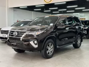 Toyota Fortuner 2.4G 4x2 AT 2019 - Cần bán xe Toyota Fortuner 2.4G 4x2 AT đời 2019, màu nâu, xe nhập
