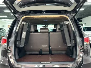 Toyota Fortuner 2.4G 4x2 AT 2019 - Cần bán xe Toyota Fortuner 2.4G 4x2 AT đời 2019, màu nâu, xe nhập