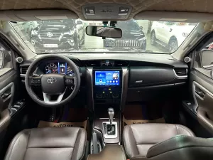 Toyota Fortuner 2.4G 4x2 AT 2019 - Cần bán xe Toyota Fortuner 2.4G 4x2 AT đời 2019, màu nâu, xe nhập