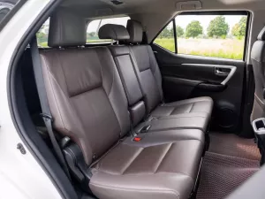Toyota Fortuner 2.4G 4x2 AT 2020 - Bán xe Toyota Fortuner 2.4G 4x2 AT đời 2020, màu trắng, 835tr