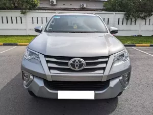 Toyota Fortuner 2.4G 4x2 AT 2020 - Cần bán xe Toyota Fortuner 2.4G 4x2 AT đời 2020, màu bạc, 840tr