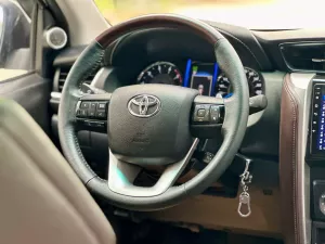Toyota Fortuner 2.4G 4x2 AT 2020 - Cần bán xe Toyota Fortuner 2.4G 4x2 AT đời 2020, màu bạc, 840tr